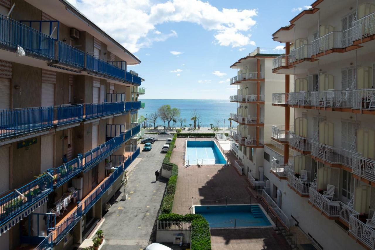 Appartamento Panorama Host - Domus Amalfi Coast Maiori Esterno foto