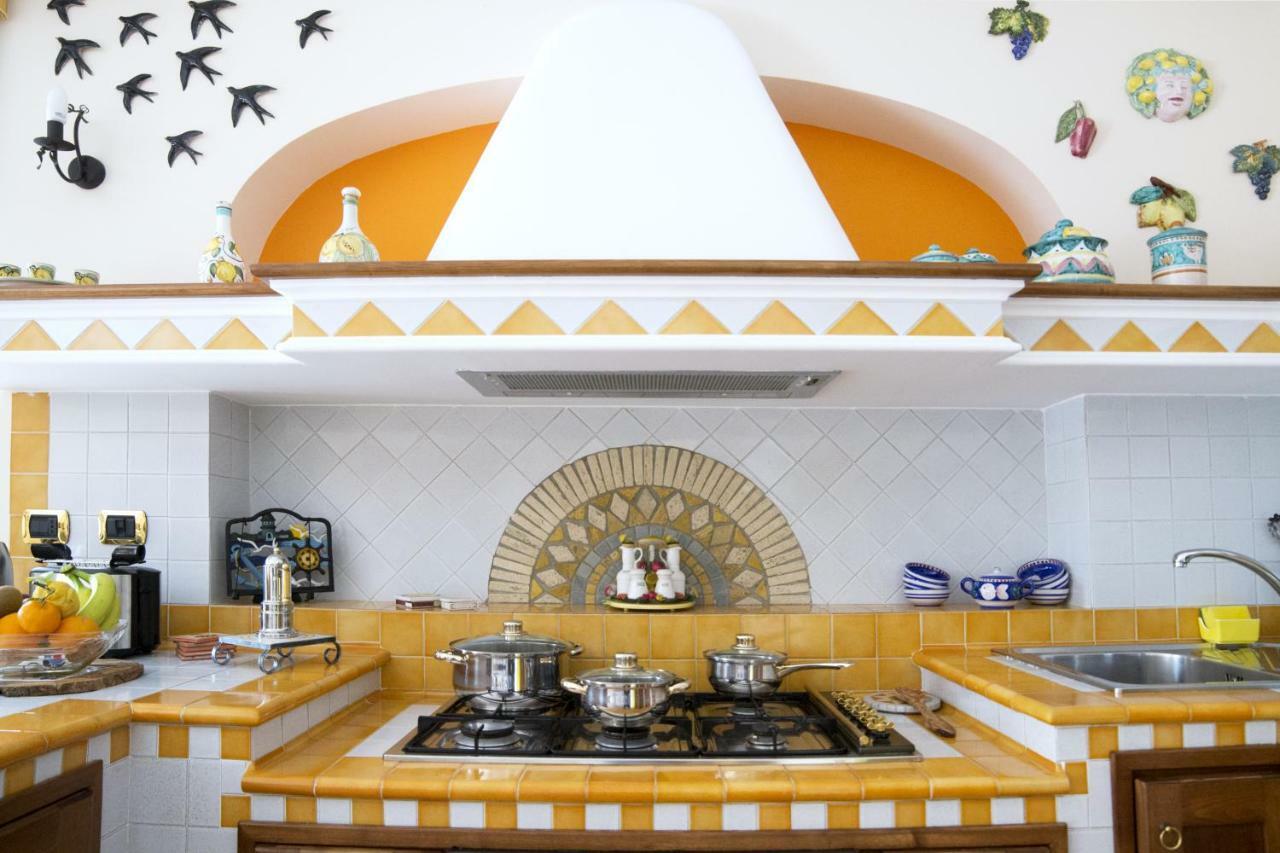 Appartamento Panorama Host - Domus Amalfi Coast Maiori Esterno foto