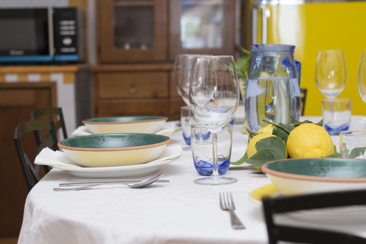 Appartamento Panorama Host - Domus Amalfi Coast Maiori Esterno foto